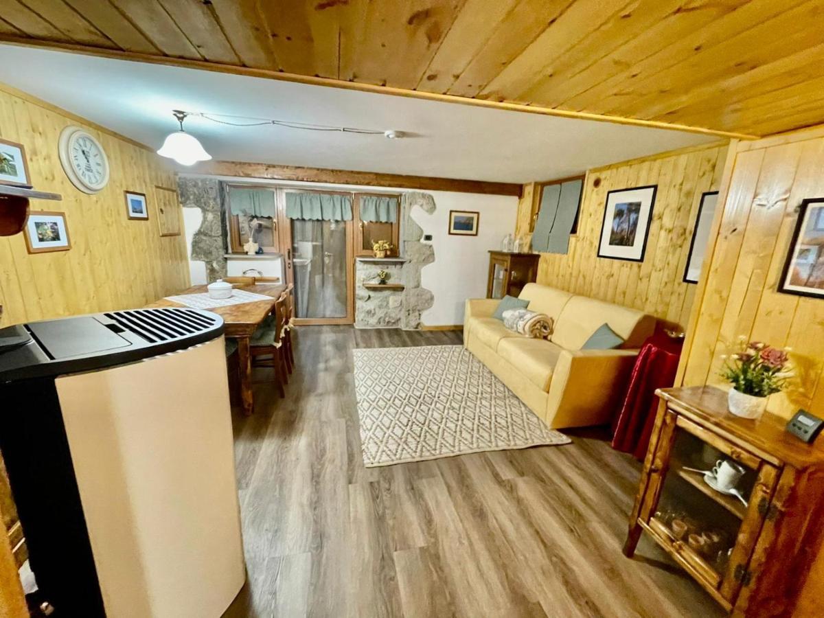 شقة Chalet I Folletti أبّادييا سان سالفاتور المظهر الخارجي الصورة